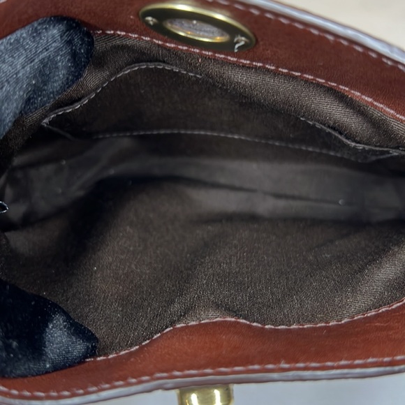 COACH PEBBLED LEATHER WRISTLET - Picture 6 of 6